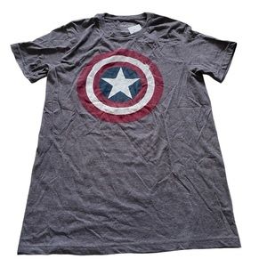 Captain America Marvel Men’s Gray Graphic T-shirt